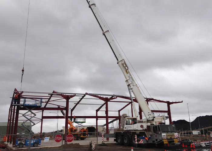 crane building workshop